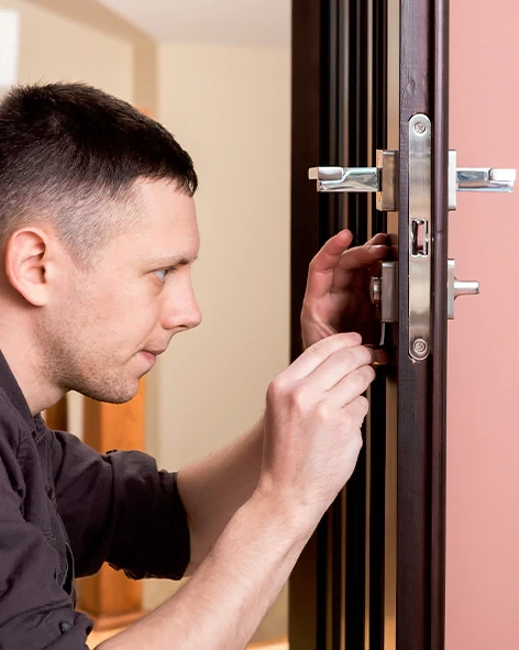 : Professional Locksmith For Commercial And Residential Locksmith Services in Chino Hills, CA